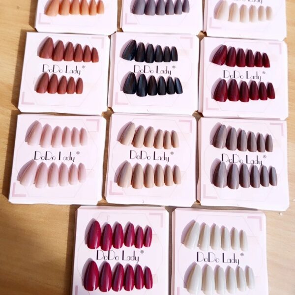 Cat Eye Nails