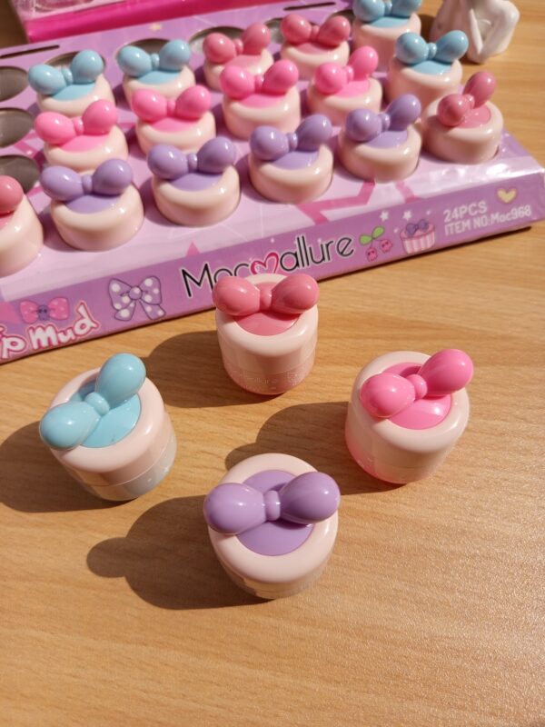 Bow Lip Mud