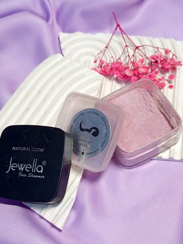 Loose powder highlighter