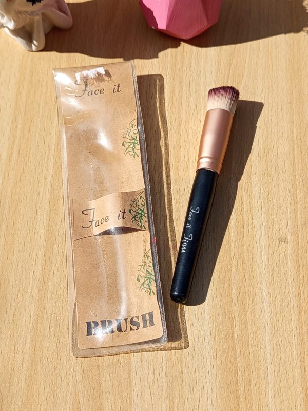 Face it Foundation brush